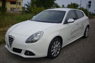 ALFA ROMEO Giulietta fronte